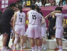 玩加竞技-包含祁连雄鲨队失利闽南山猫队，橄榄球公开赛上演关键失误成转折！细节处理更胜一筹的词条